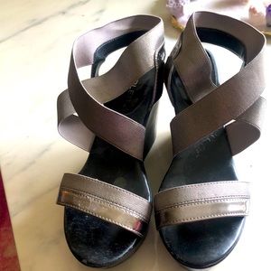 Black and silver wedges